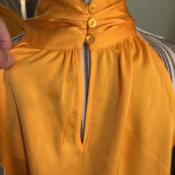 1 hour sale. JOIE, orange halter top, regal looking, large - Picture 5 of 9